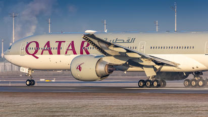 A7-BED - Qatar Airways Boeing 777-300ER