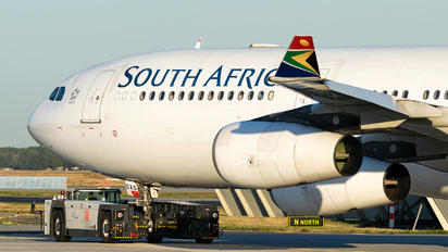 ZS-SXG - South African Airways Airbus A340-300