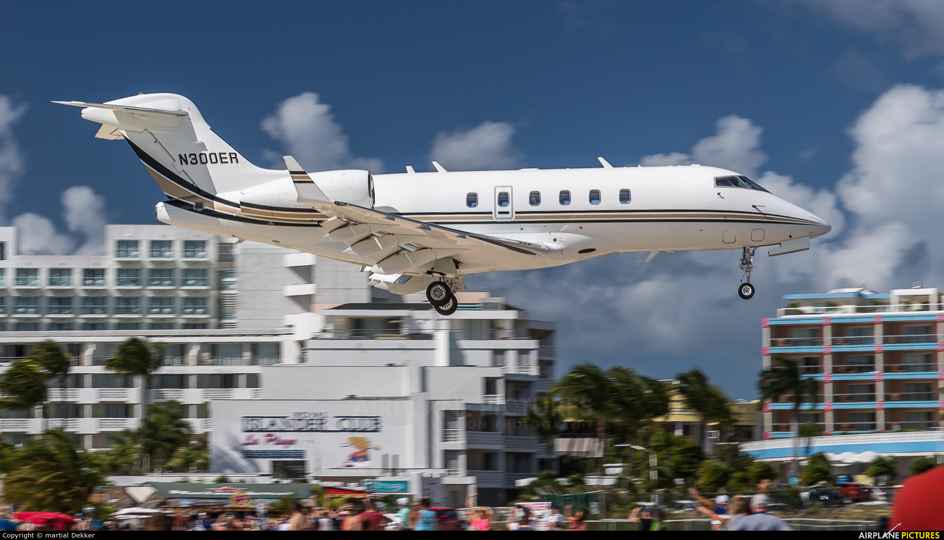 Private N300ER aircraft at Sint Maarten - Princess Juliana Intl