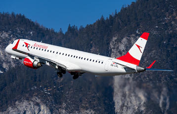OE-LWL - Austrian Airlines/Arrows/Tyrolean Embraer ERJ-195 (190-200)