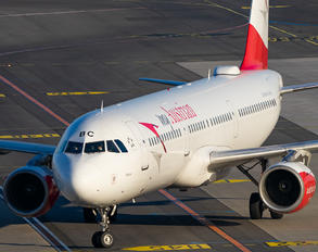 OE-LBC - Austrian Airlines/Arrows/Tyrolean Airbus A321
