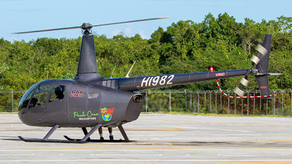 HI982 - Helidosa Aviation Group Robinson R66