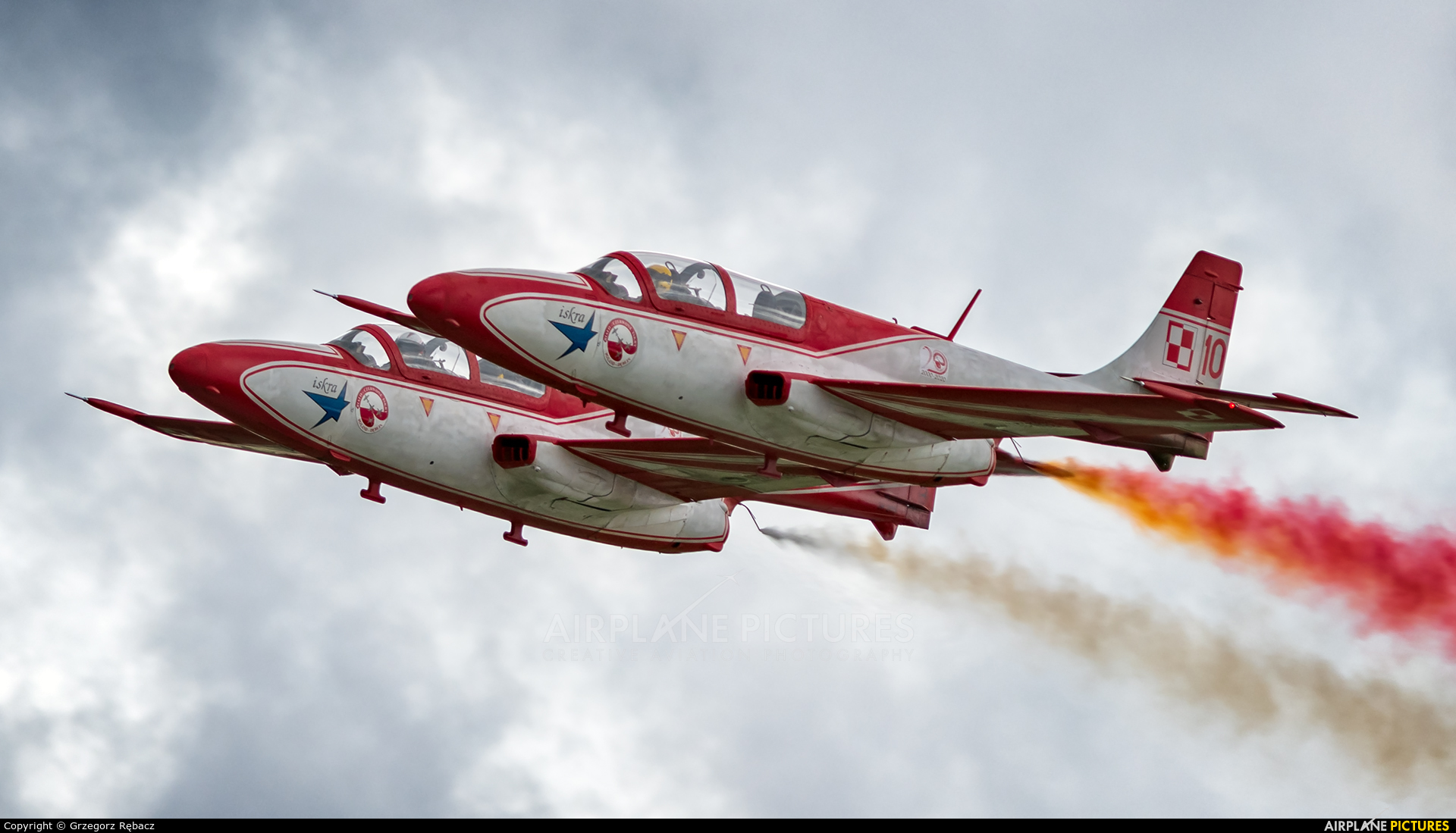 Poland - Air Force: White & Red Iskras 10 aircraft at Gdynia- Babie Doły (Oksywie)