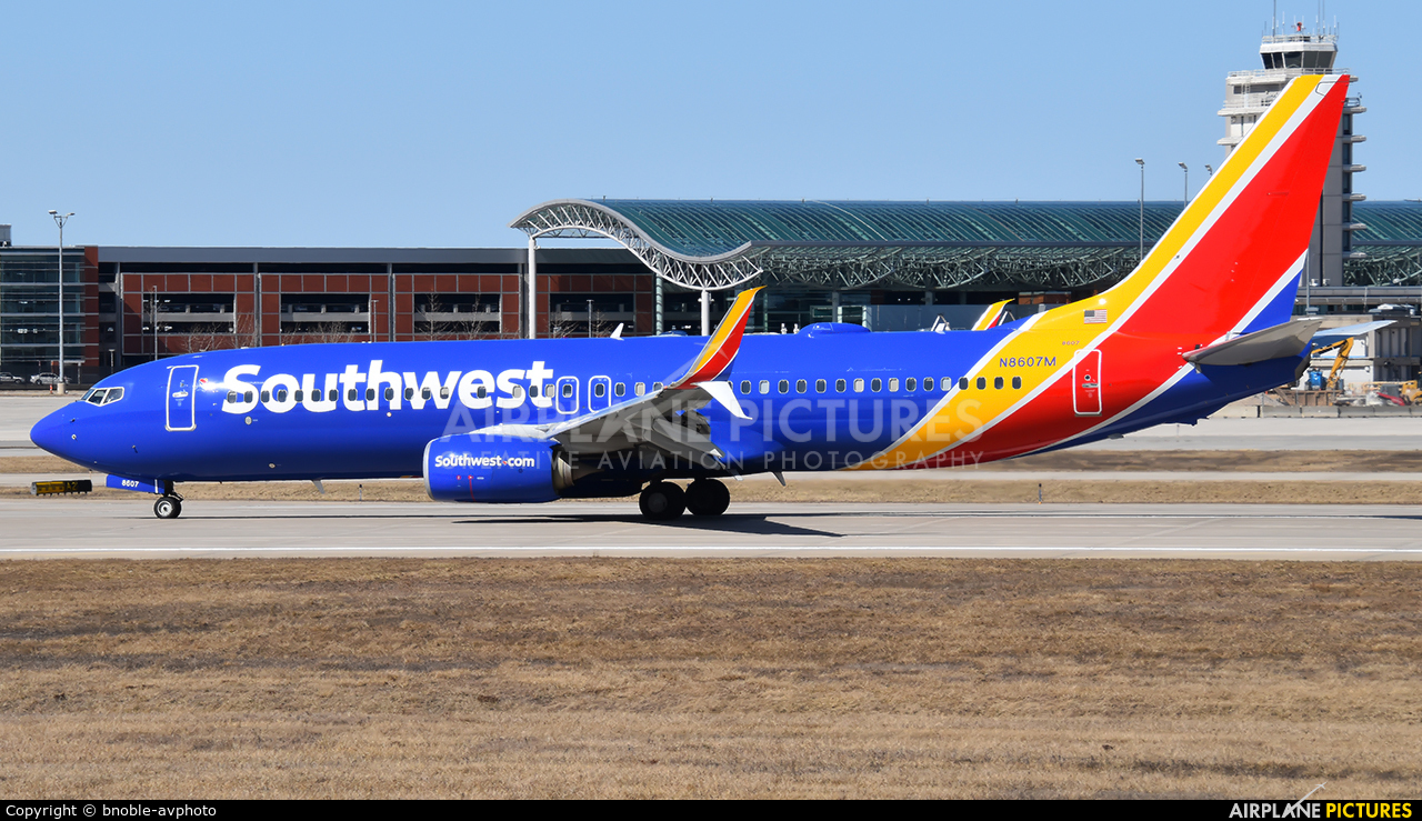 Southwest Airlines N8607M aircraft at Gerald R. Ford Intl