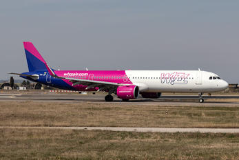 HA-LZF - Wizz Air Airbus A321 NEO