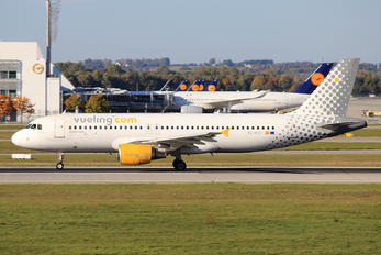 EC-KCU - Vueling Airlines Airbus A320