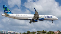 N976JT - JetBlue Airways Airbus A321 aircraft