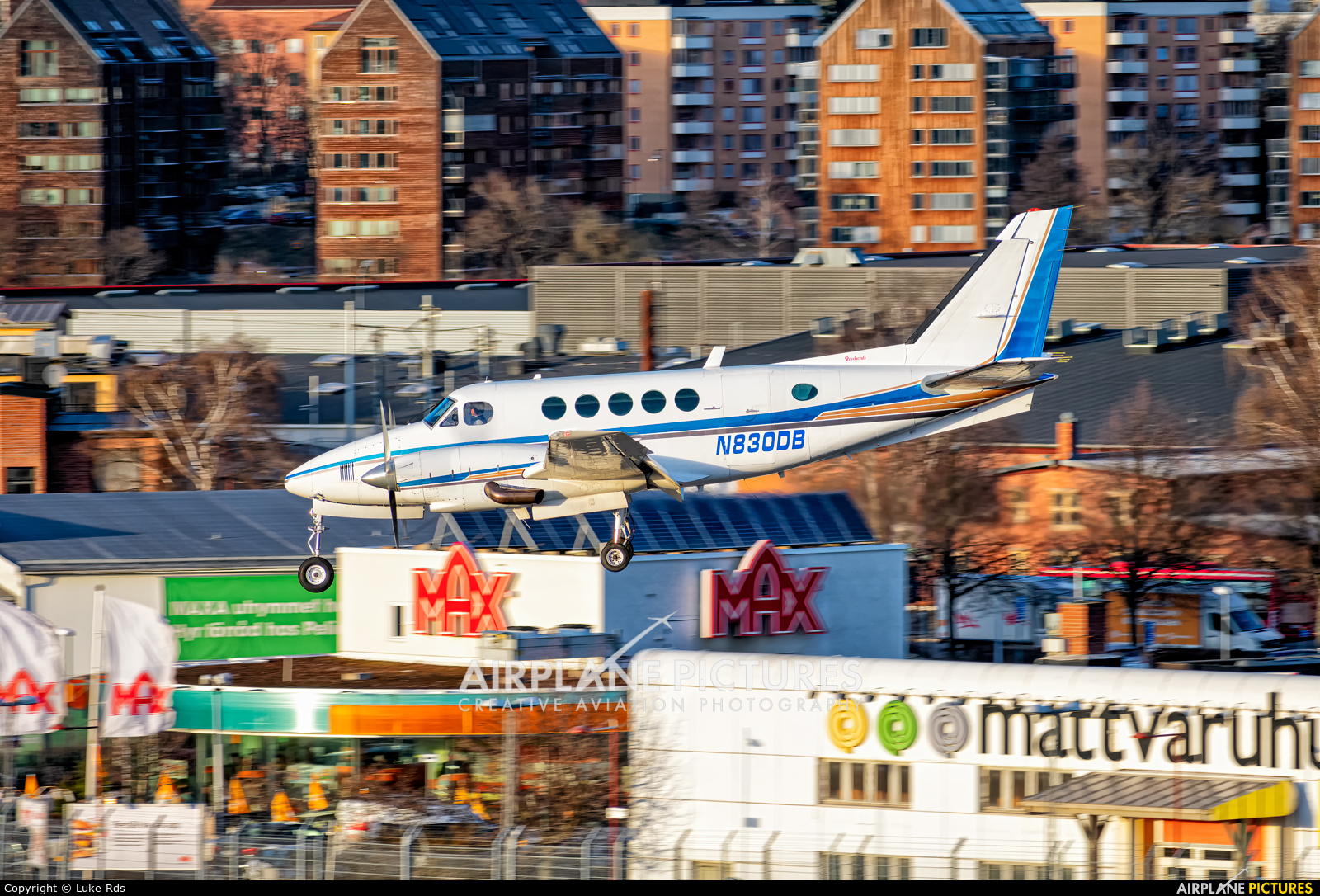 Private N830DB aircraft at Stockholm - Bromma
