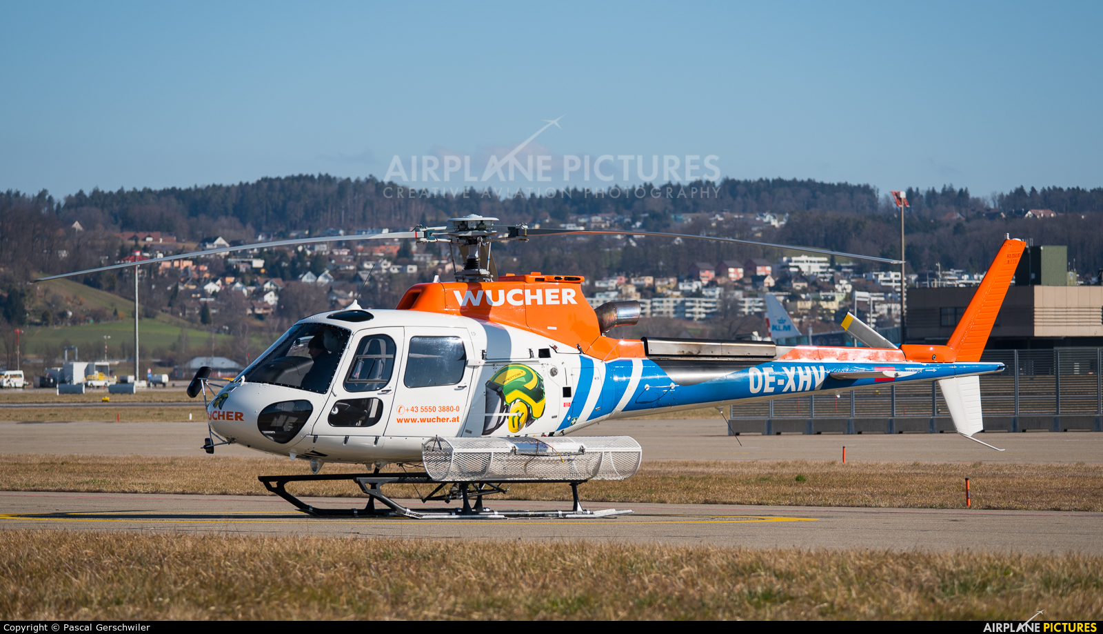 Wucher Helicopter OE-XHV aircraft at Zurich