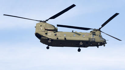 ZK562 - Royal Air Force Boeing Chinook HC.6