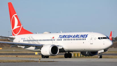 TC-LCO - Turkish Airlines Boeing 737-8 MAX