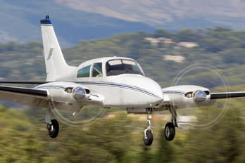 N310ML - Private Cessna 310