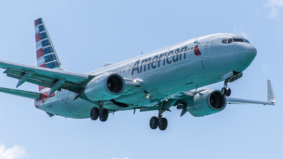 N991AN - American Airlines Boeing 737-800