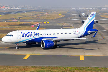 VT-ISX - IndiGo Airbus A320 NEO