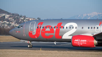 G-JZHW - Jet2 Boeing 737-800
