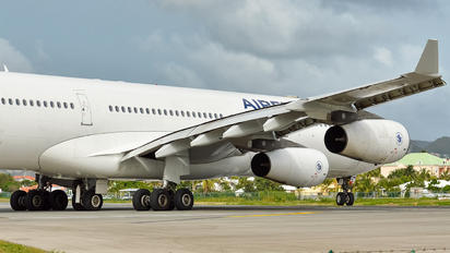 F-GLZM - Air France Airbus A340-300