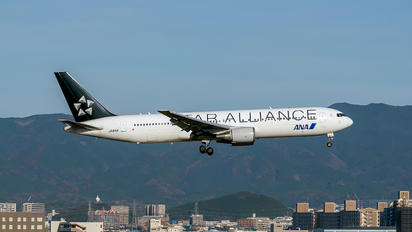 JA614A - ANA - All Nippon Airways Boeing 767-300ER