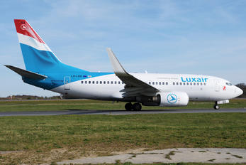 LX-LGS - Luxair Boeing 737-700