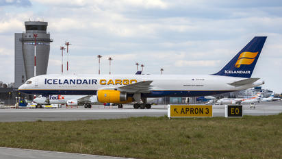 TF-FIH - Icelandair Cargo Boeing 757-200F