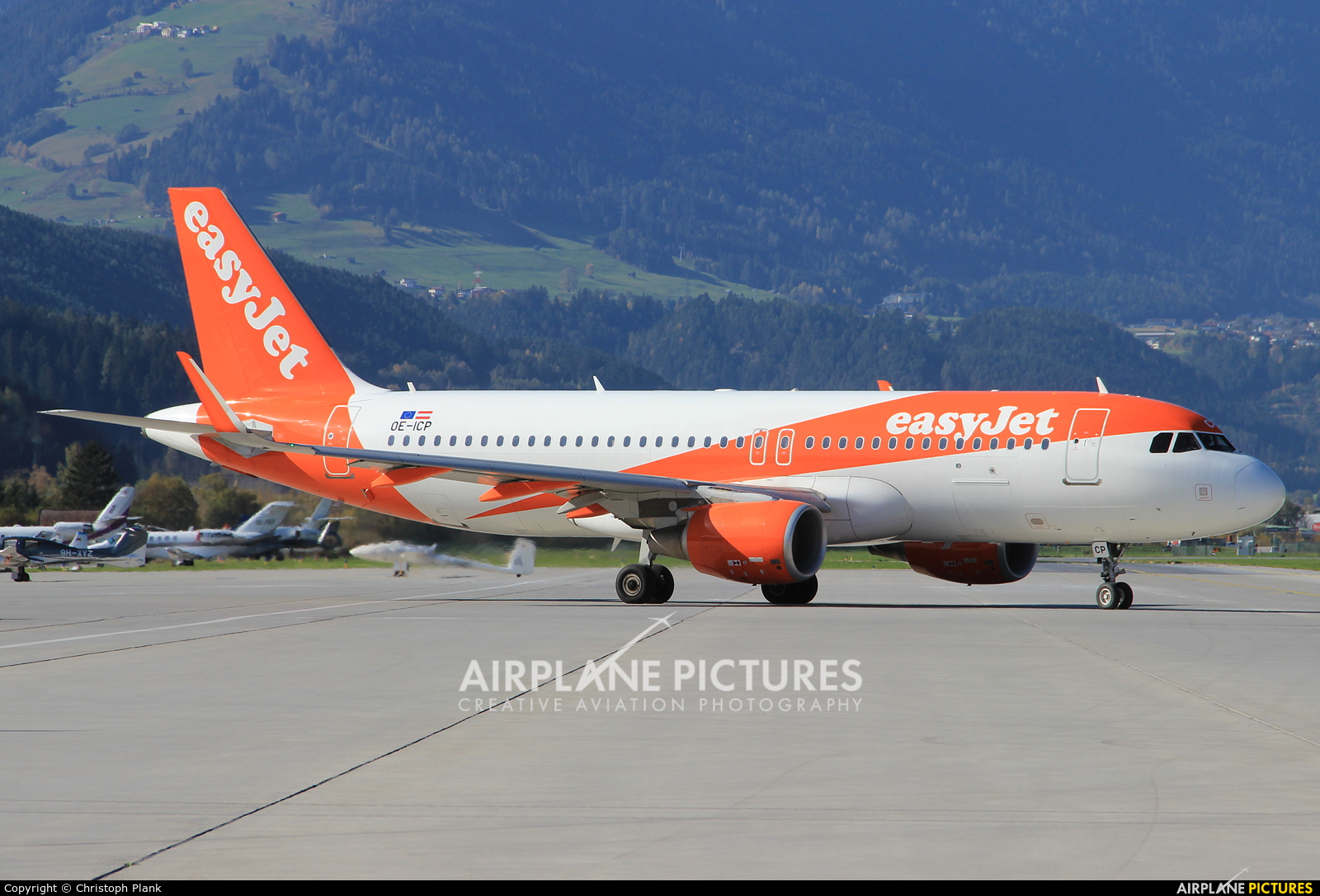 easyJet Europe OE-ICP aircraft at Innsbruck