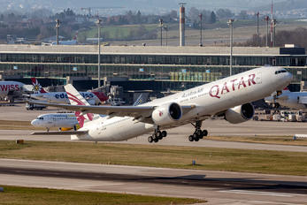 A7-BOB - Qatar Airways Boeing 777-300ER