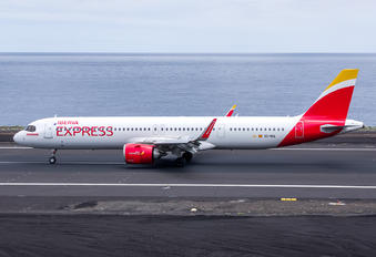 EC-NIA - Iberia Express Airbus A321 NEO