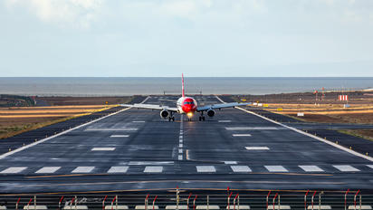 GCRR - - Airport Overview - Airport Overview - Runway, Taxiway