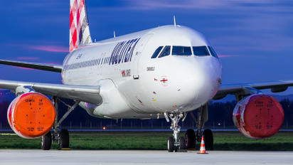 OE-IPA - Volotea Airlines Airbus A320