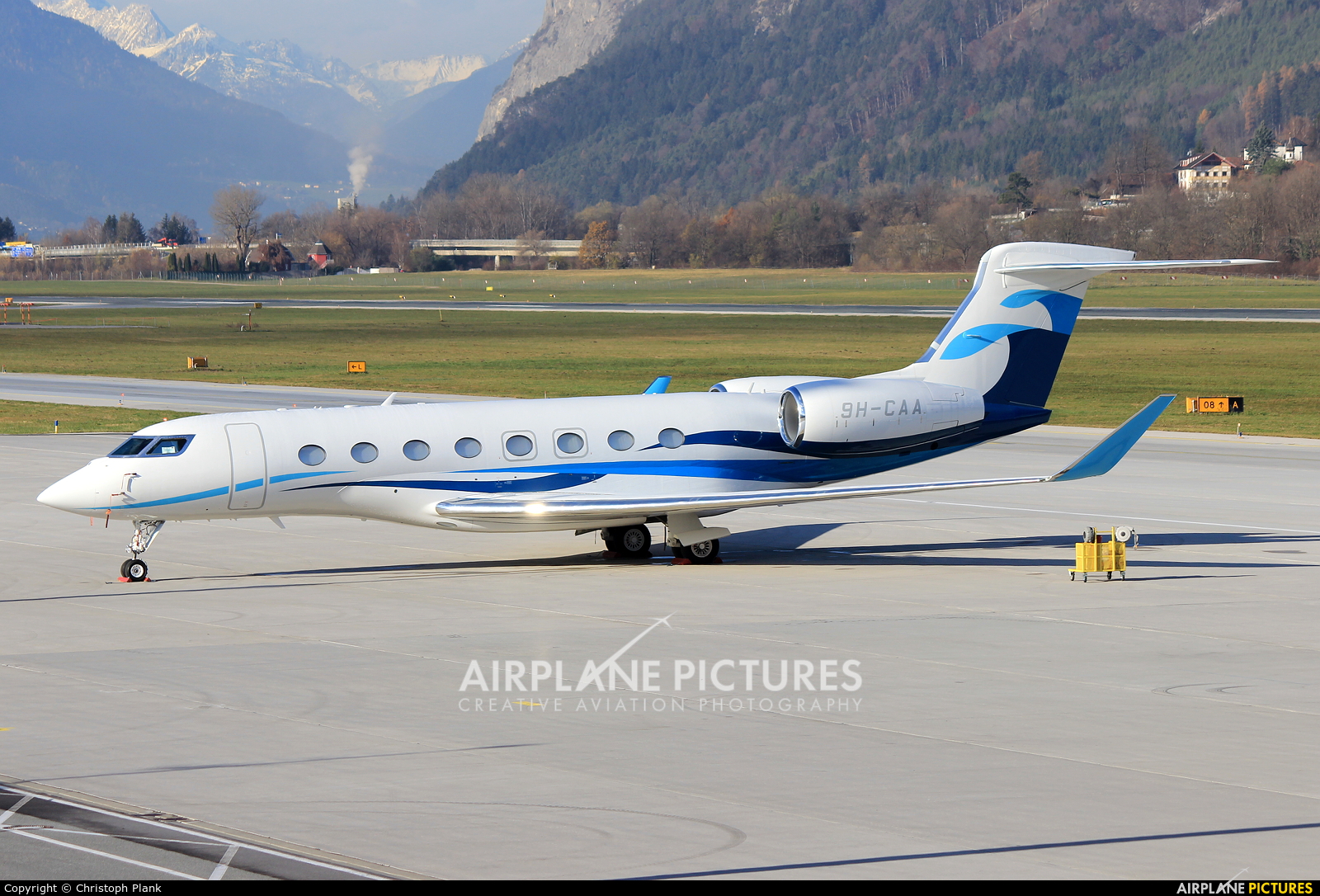 Avcon Jet Malta 9H-CAA aircraft at Innsbruck