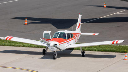 OK-EOK - Private Piper PA-28 Cherokee