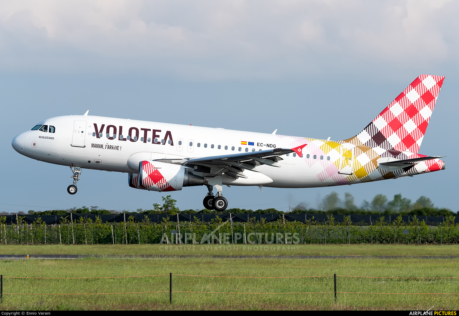Volotea Airlines EC-NDG aircraft at Verona - Villafranca