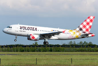 EC-NDG - Volotea Airlines Airbus A319