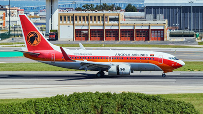 D2-TBF - TAAG - Angola Airlines Boeing 737-700