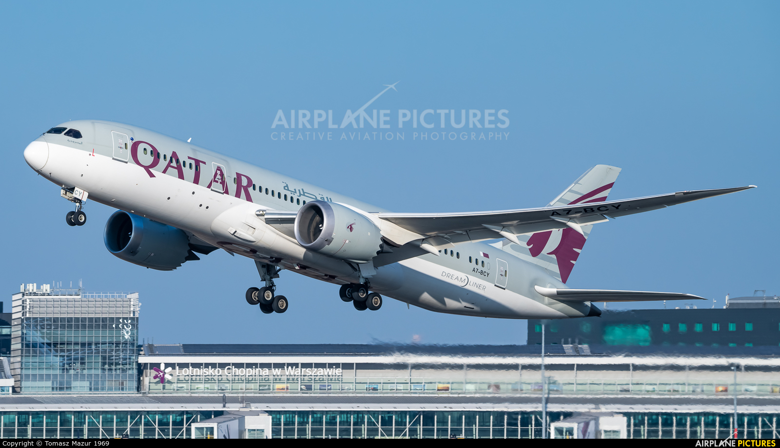 Qatar Airways A7-BCY aircraft at Warsaw - Frederic Chopin