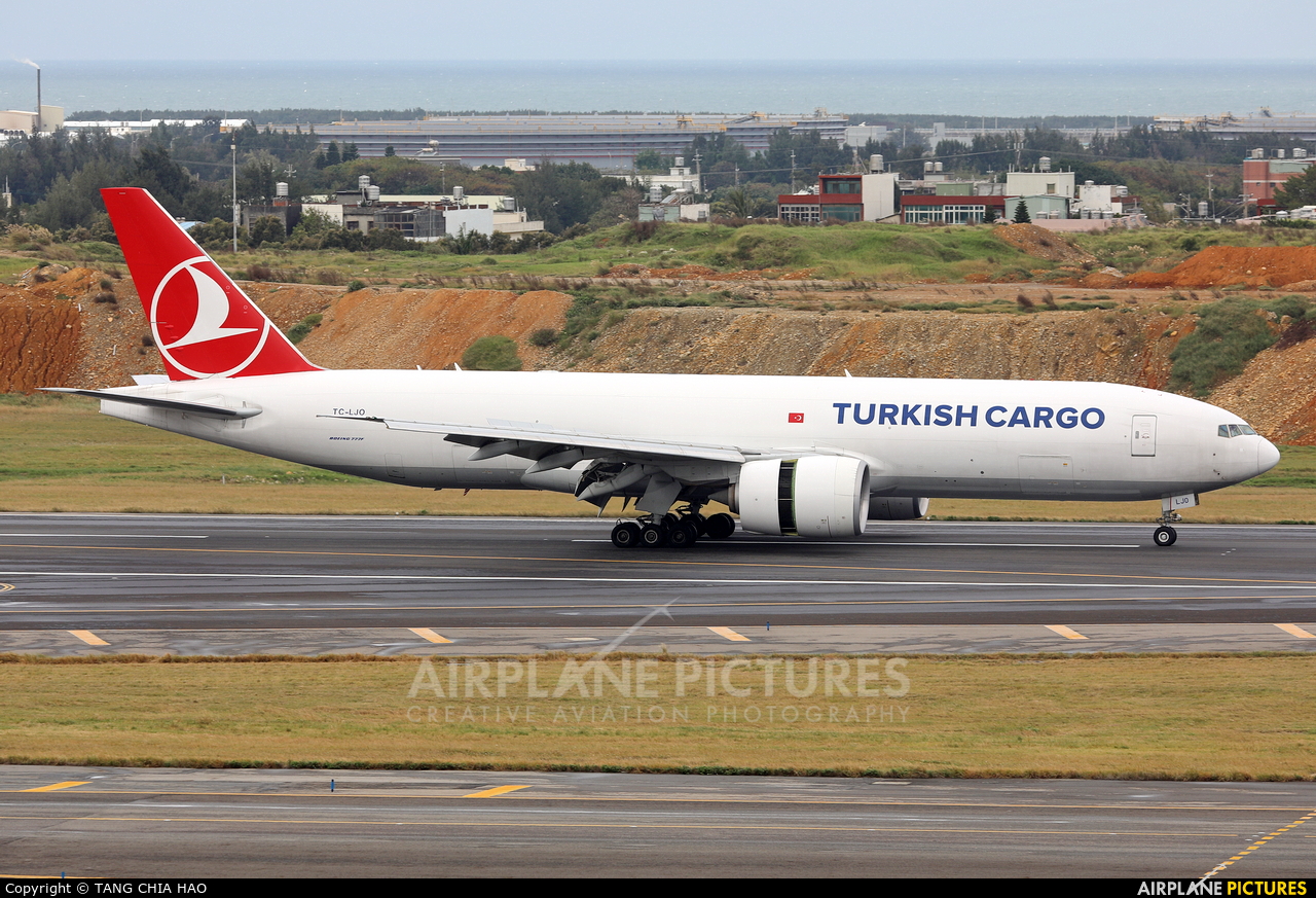 Turkish Cargo TC-LJO aircraft at Taipei - Taoyuan Intl