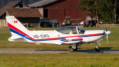 HB-EWQ - Private SIAI-Marchetti SF-260