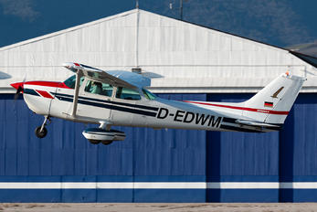 D-EDWM - Private Cessna 172 Skyhawk (all models except RG)