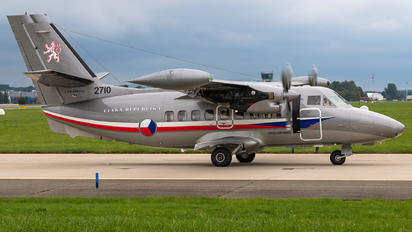 2710 - Czech - Air Force LET L-410UVP-E20 Turbolet