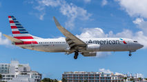 N886NN - American Airlines Boeing 737-800 aircraft