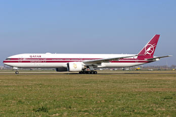 A7-BAC - Qatar Airways Boeing 777-300ER