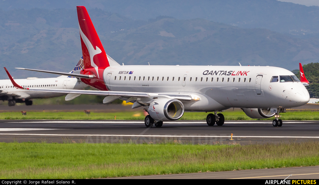 QantasLink N967UW aircraft at San Jose - Juan Santamaría Intl