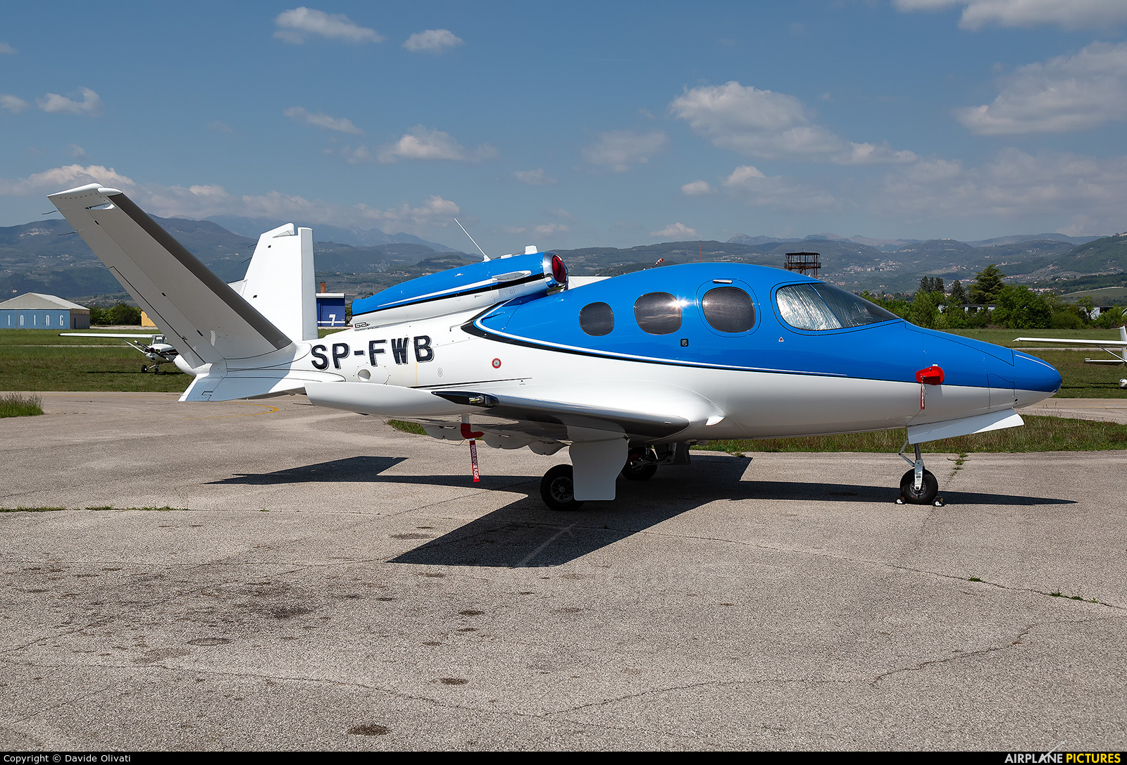 Private SP-FWB aircraft at Verona - Boscomantico