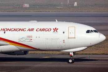 B-LNX - Hong Kong Airlines Airbus A330-200F
