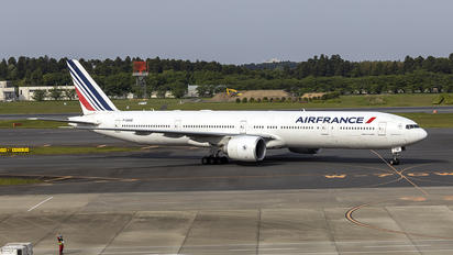 F-GSQE - Air France Boeing 777-300ER