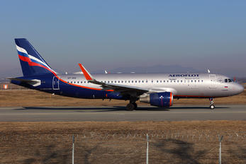 VP-BIX - Aeroflot Airbus A320