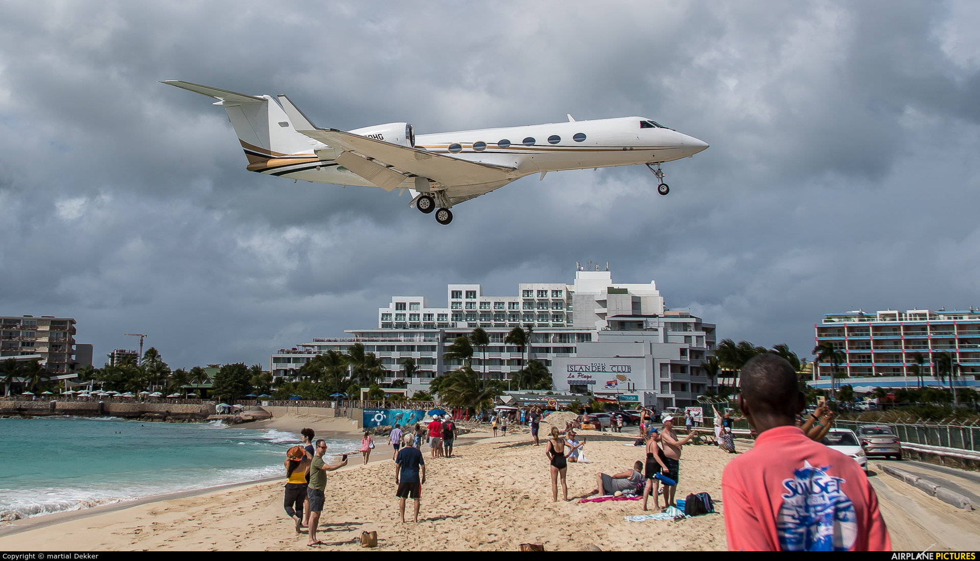 Private N400HG aircraft at Sint Maarten - Princess Juliana Intl