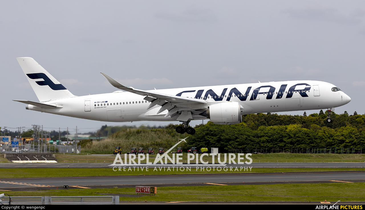 Finnair OH-LWO aircraft at Tokyo - Narita Intl