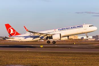 TC-LSL - Turkish Airlines Airbus A321 NEO