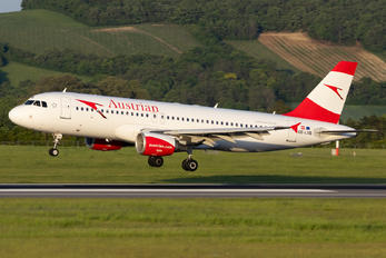 OE-LXB - Austrian Airlines/Arrows/Tyrolean Airbus A320