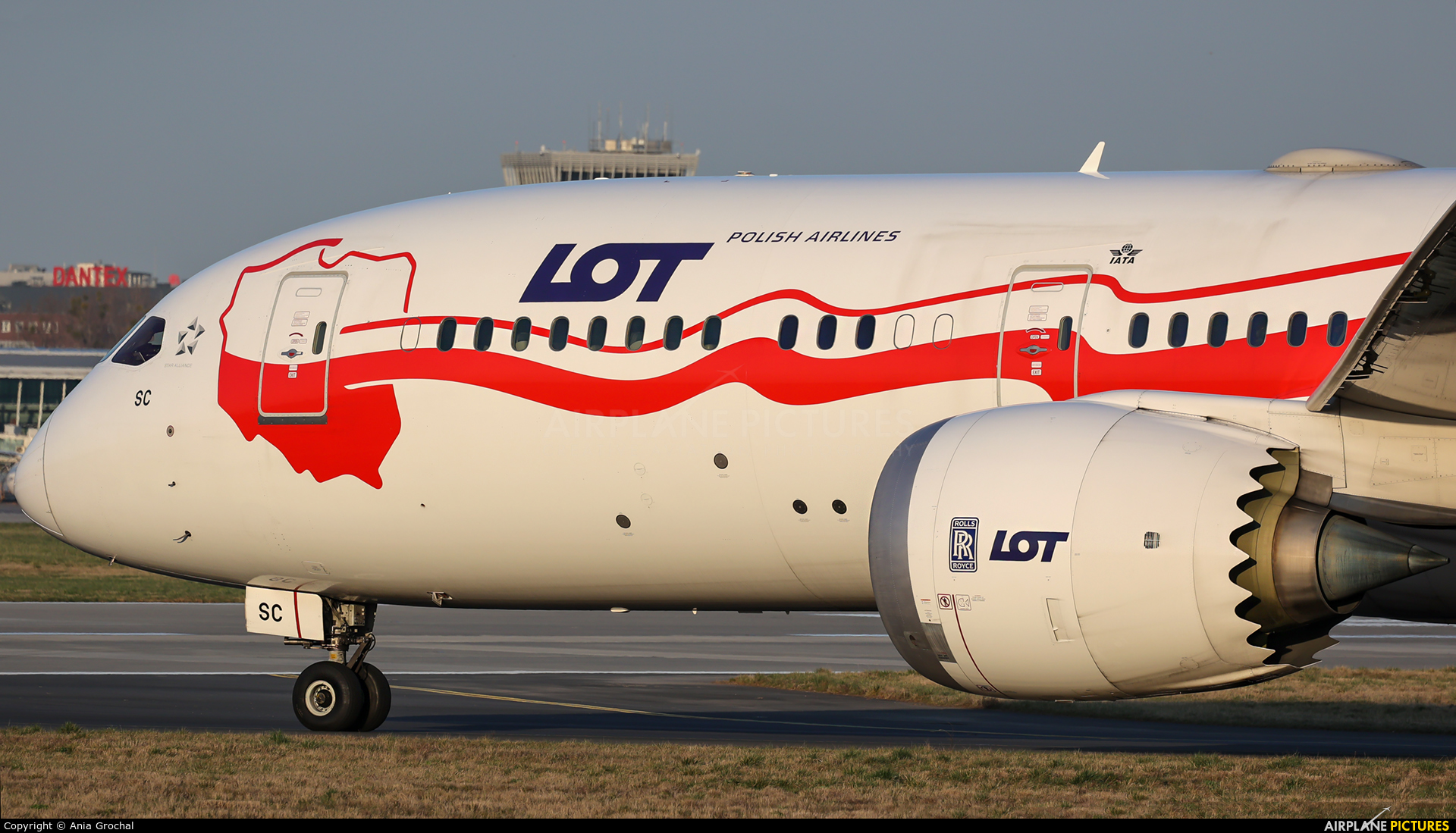 LOT - Polish Airlines SP-LSC aircraft at Warsaw - Frederic Chopin